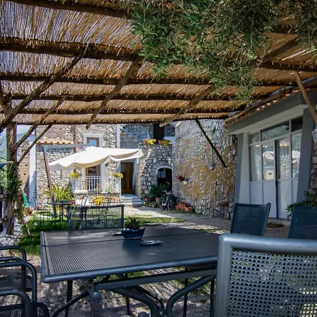 Πανσιόν Mariagiovanna - Casa Maria